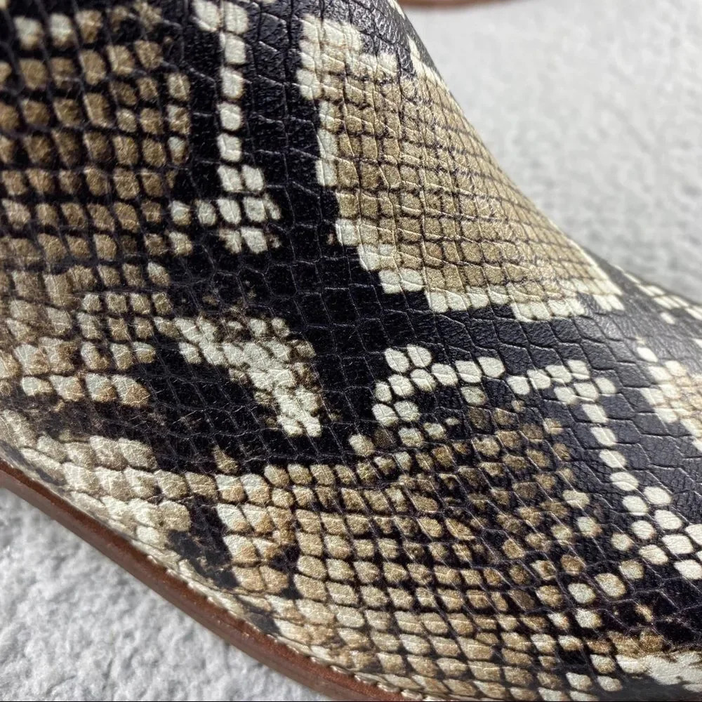 New Madewell Sonia Low Chelsea Bootie Snake Emboss Leather‎ Womens 8 Brown Black - Picture 13 of 16